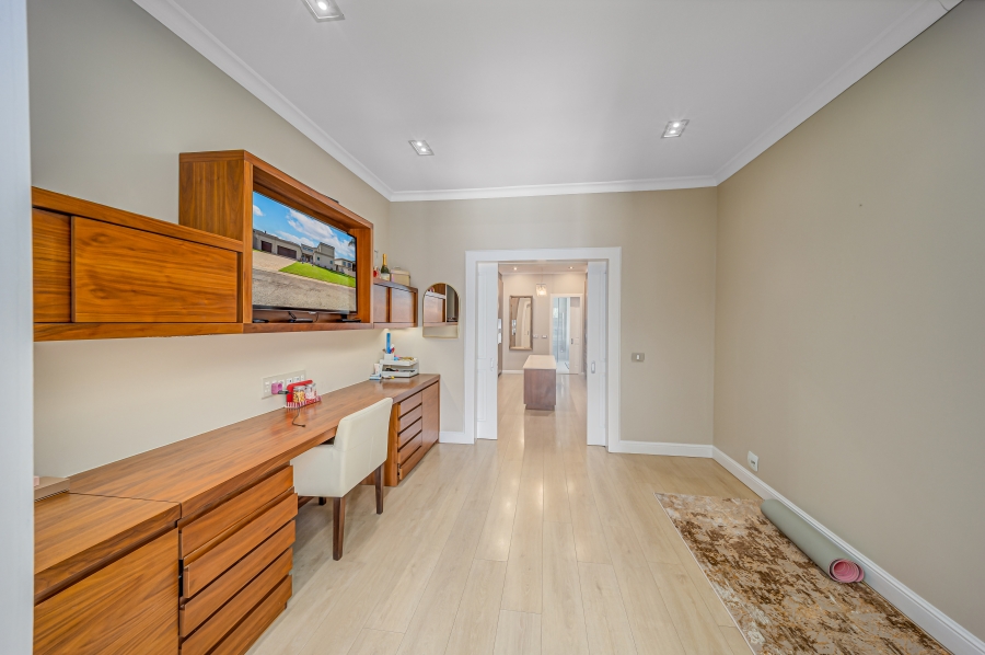 5 Bedroom Property for Sale in Kyalami Estates Gauteng