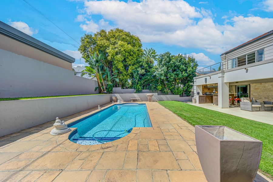 5 Bedroom Property for Sale in Kyalami Estates Gauteng