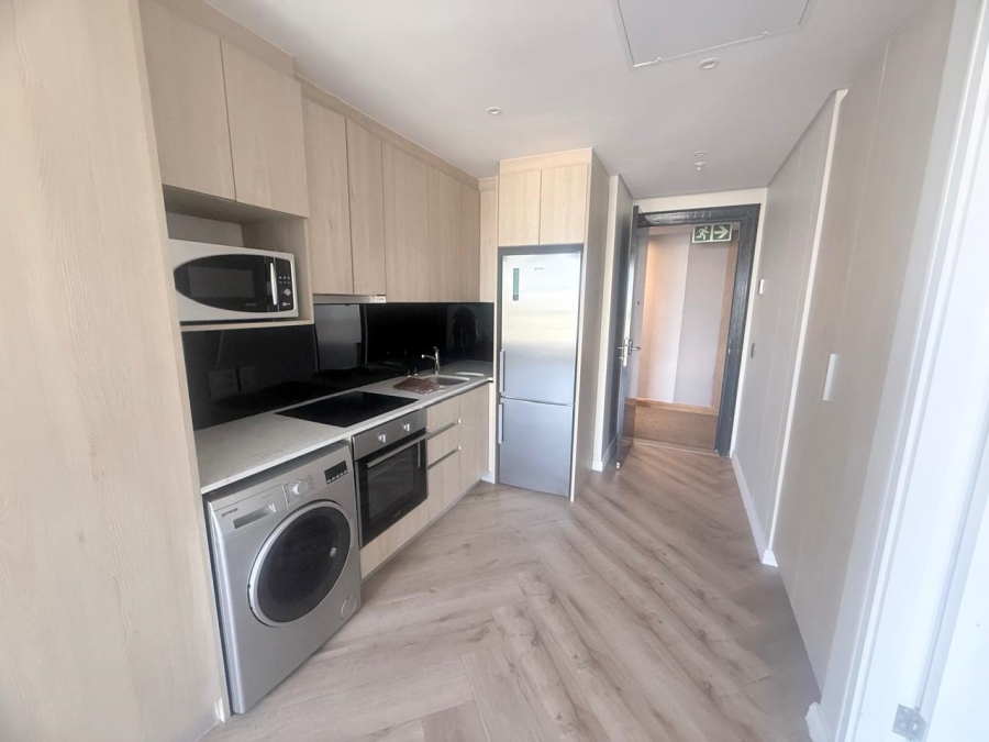 To Let 1 Bedroom Property for Rent in Benmore Gardens Gauteng