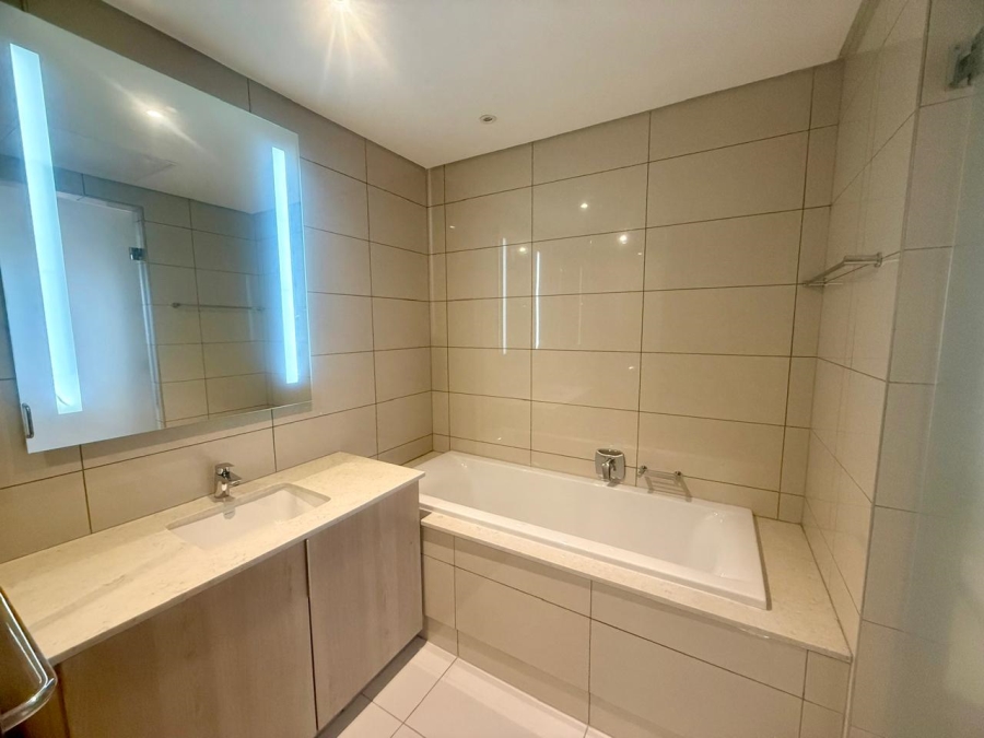To Let 1 Bedroom Property for Rent in Benmore Gardens Gauteng