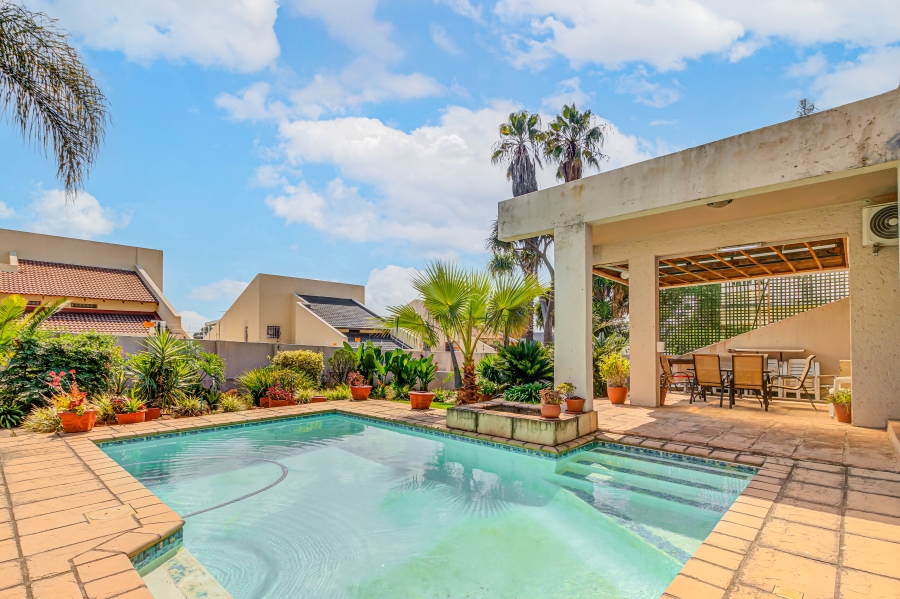 3 Bedroom Property for Sale in Edenburg Gauteng