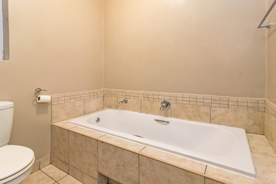 2 Bedroom Property for Sale in Ferndale Gauteng
