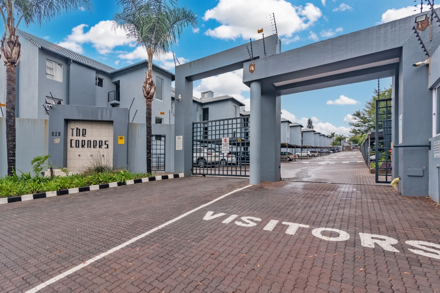 2 Bedroom Property for Sale in Ferndale Gauteng