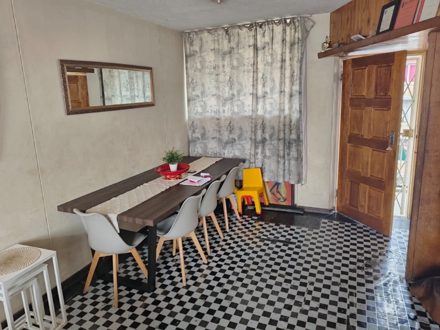 1 Bedroom Property for Sale in Sunnyside Gauteng
