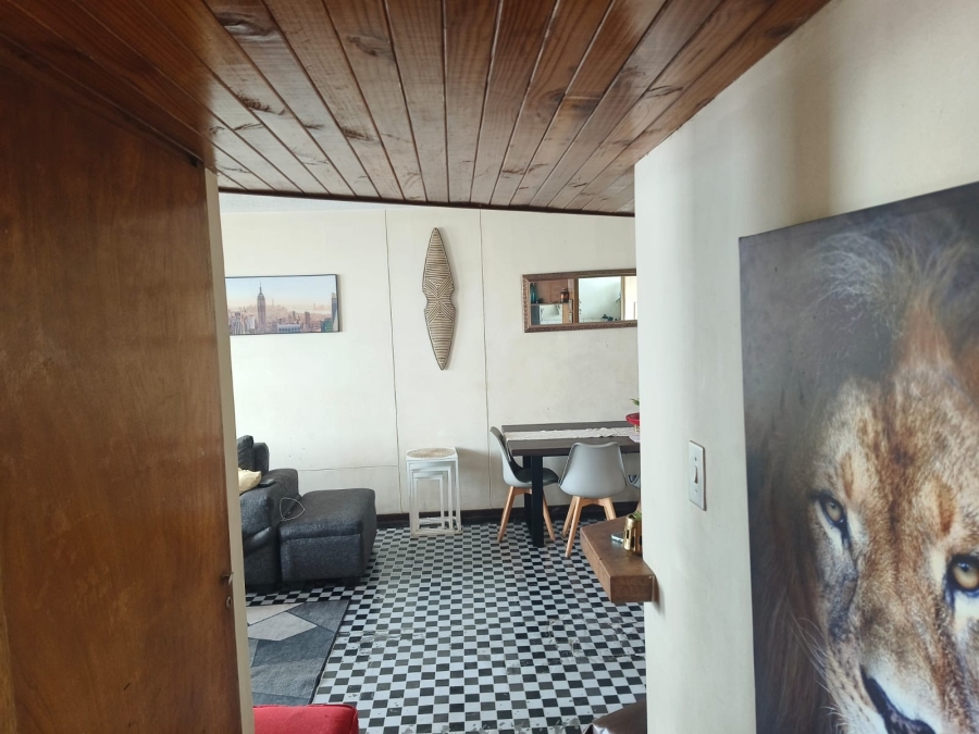 1 Bedroom Property for Sale in Sunnyside Gauteng