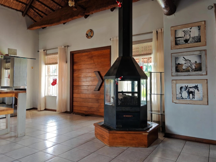 3 Bedroom Property for Sale in Buyscelia Gauteng
