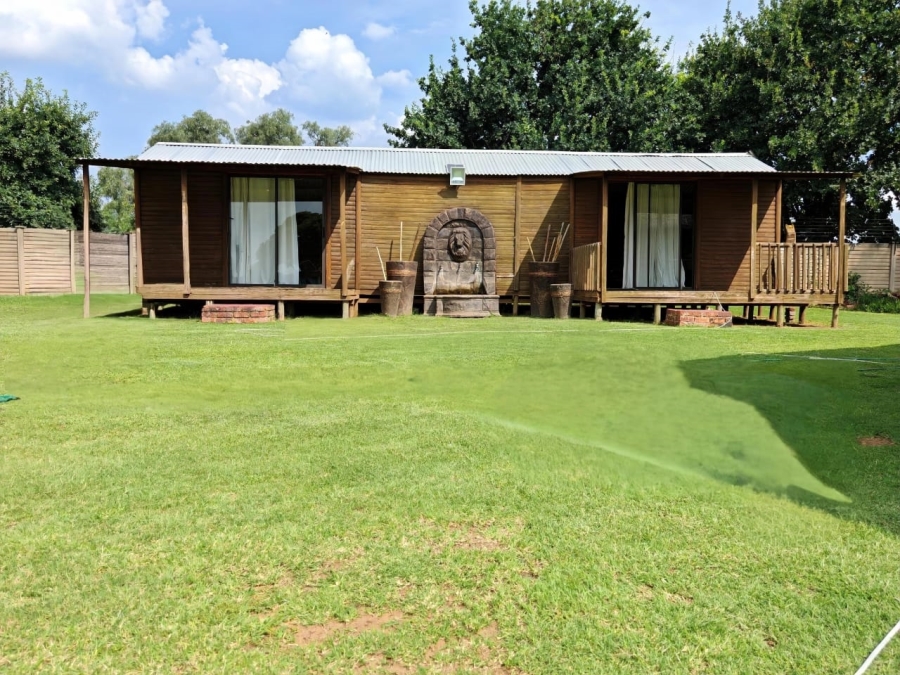 3 Bedroom Property for Sale in Buyscelia Gauteng