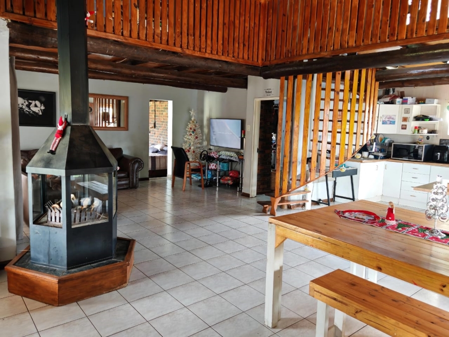 3 Bedroom Property for Sale in Buyscelia Gauteng