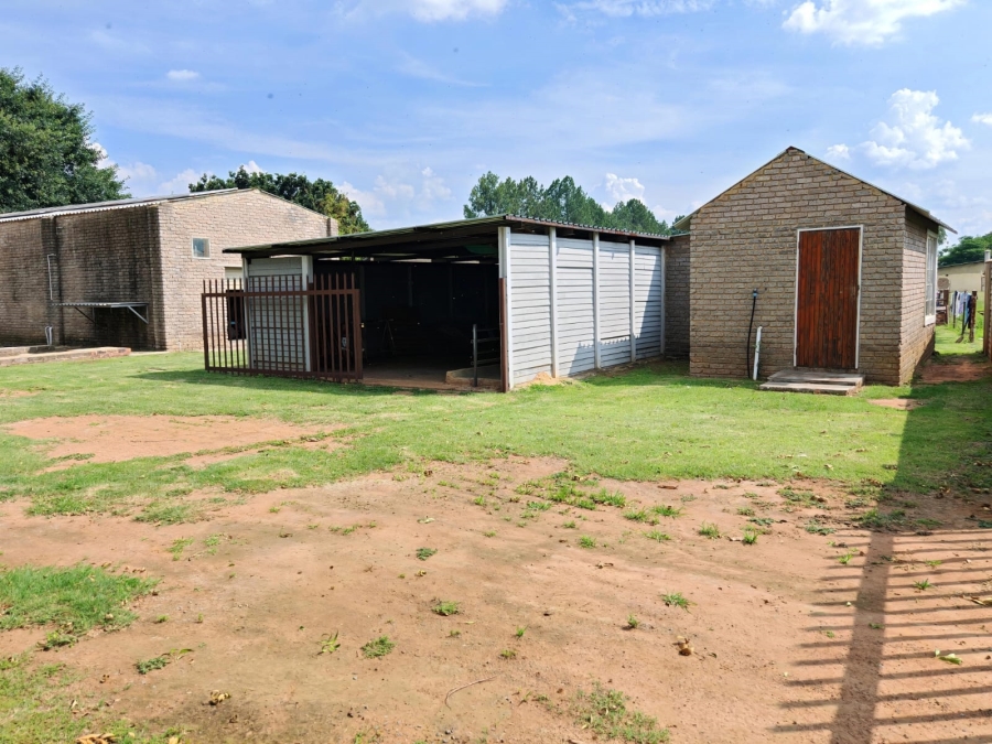 3 Bedroom Property for Sale in Buyscelia Gauteng
