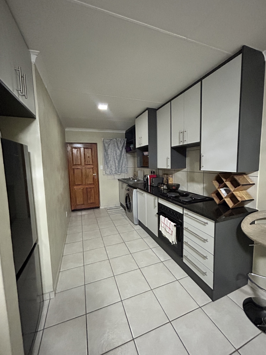 2 Bedroom Property for Sale in Rynfield Gauteng