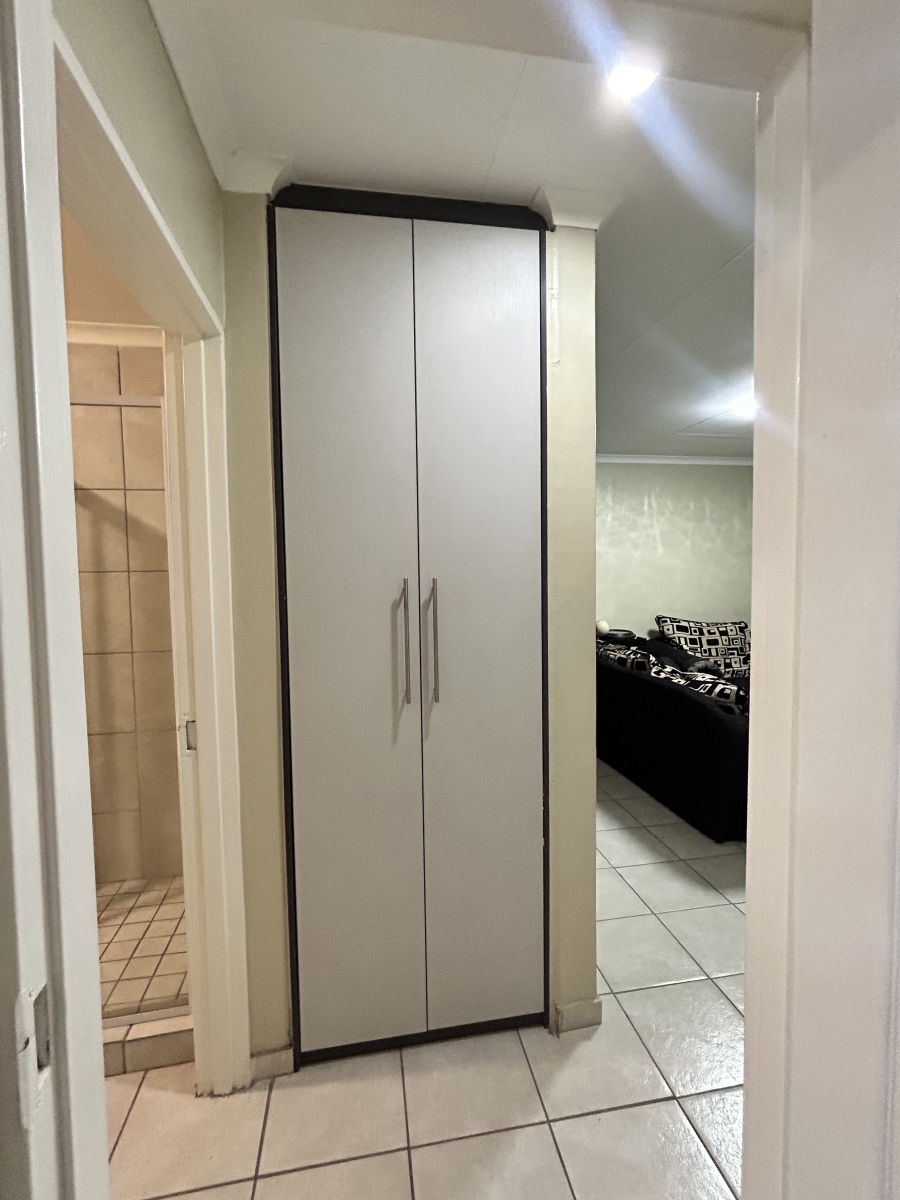 2 Bedroom Property for Sale in Rynfield Gauteng