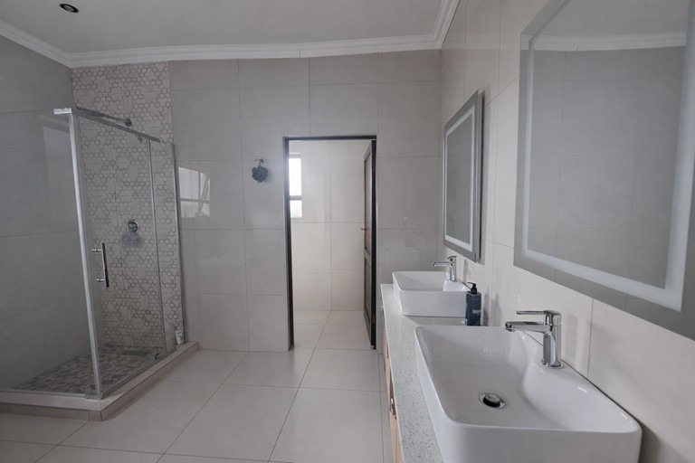 3 Bedroom Property for Sale in Midstream Estate Gauteng