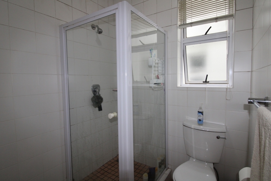 To Let 2 Bedroom Property for Rent in Bryanston Gauteng