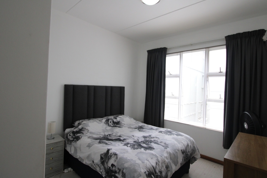 To Let 2 Bedroom Property for Rent in Bryanston Gauteng