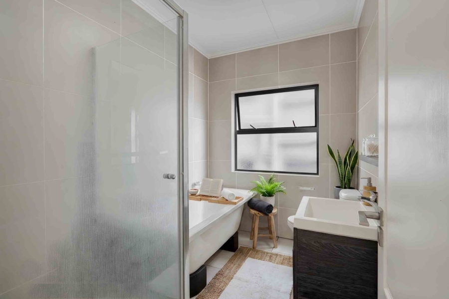 2 Bedroom Property for Sale in Fourways Gauteng