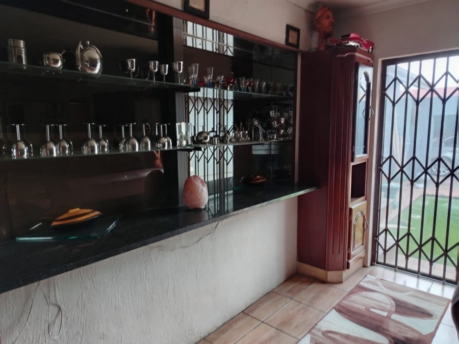 6 Bedroom Property for Sale in Vanderbijlpark SE 1 Gauteng