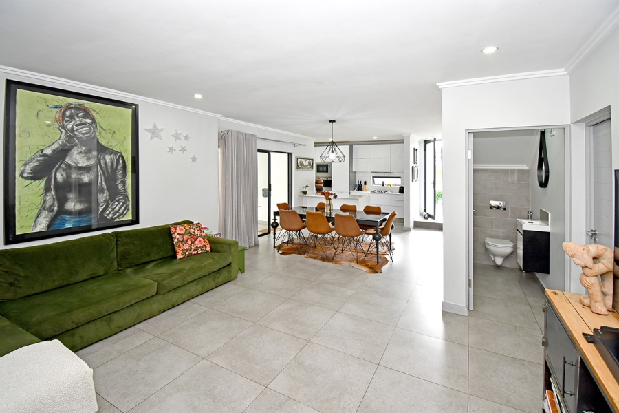 3 Bedroom Property for Sale in Broadacres Gauteng