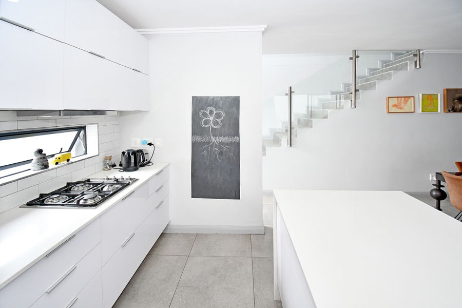 3 Bedroom Property for Sale in Broadacres Gauteng