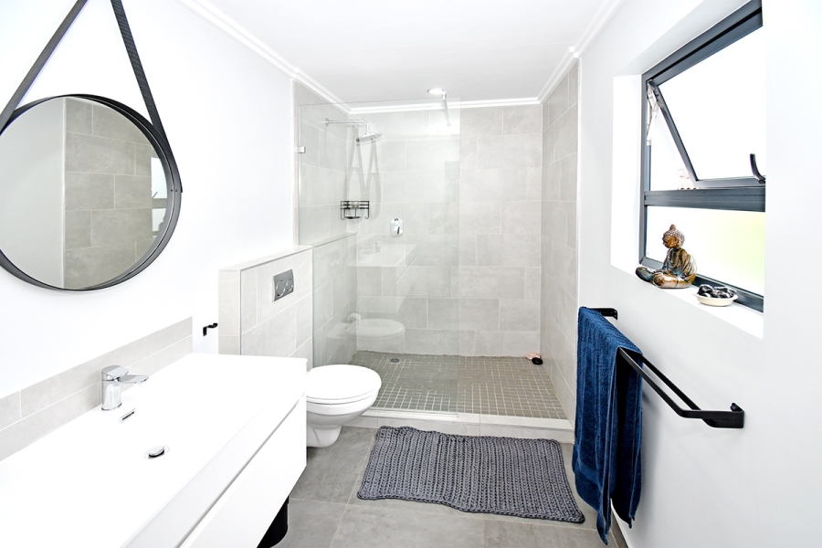 3 Bedroom Property for Sale in Broadacres Gauteng