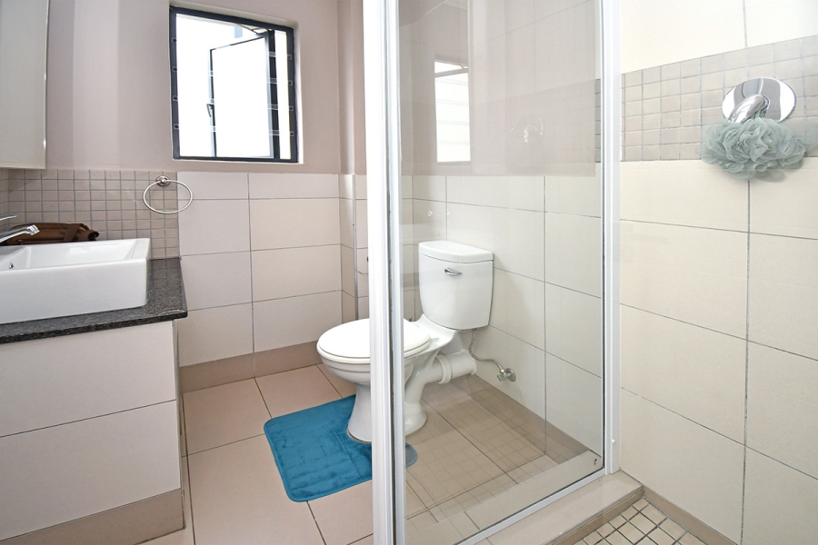 2 Bedroom Property for Sale in Broadacres Gauteng