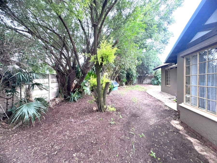 4 Bedroom Property for Sale in Dalpark Ext 1 Gauteng