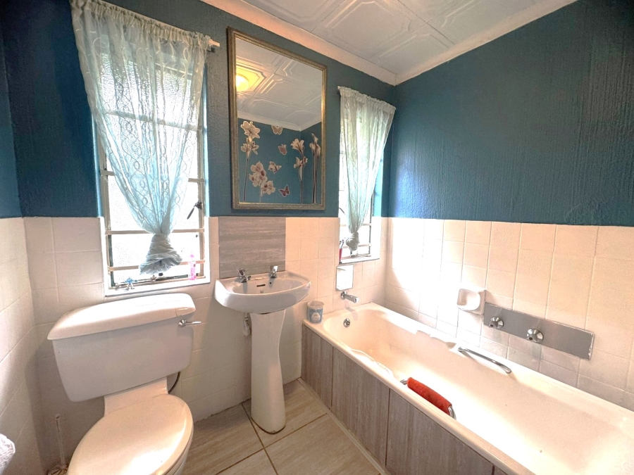 4 Bedroom Property for Sale in Dalpark Ext 1 Gauteng