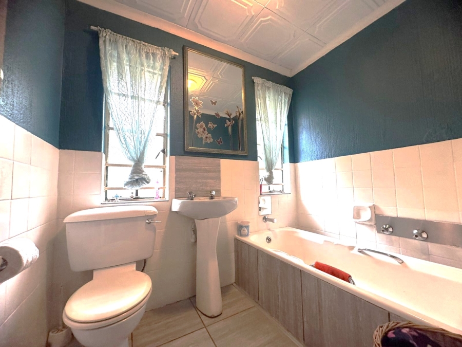 4 Bedroom Property for Sale in Dalpark Ext 1 Gauteng