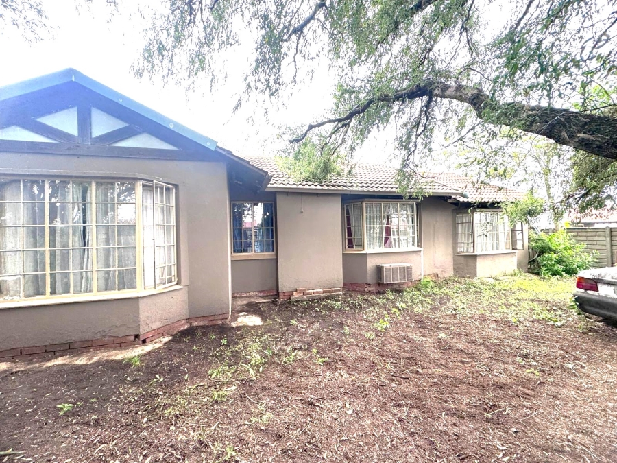 4 Bedroom Property for Sale in Dalpark Ext 1 Gauteng