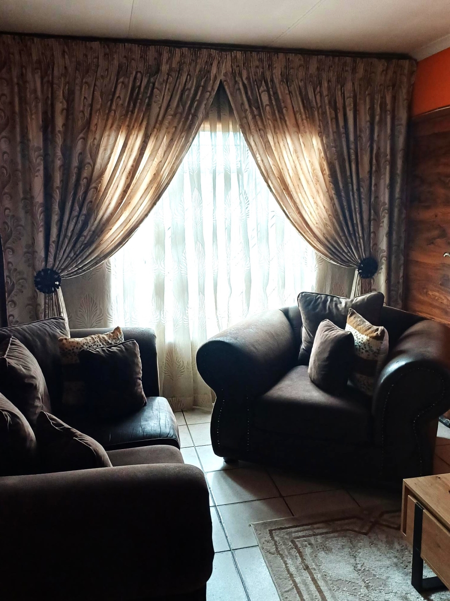 3 Bedroom Property for Sale in Vosloorus Gauteng