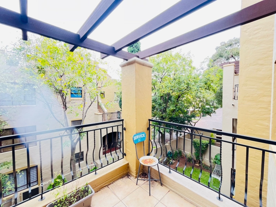 1 Bedroom Property for Sale in Pineslopes Gauteng