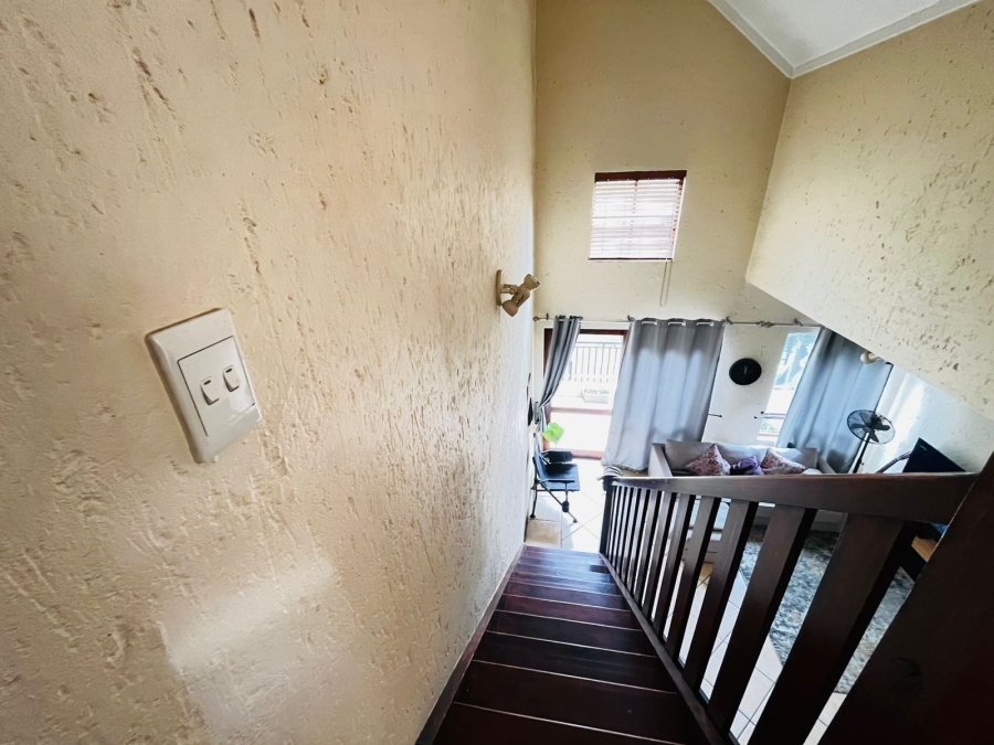 1 Bedroom Property for Sale in Pineslopes Gauteng