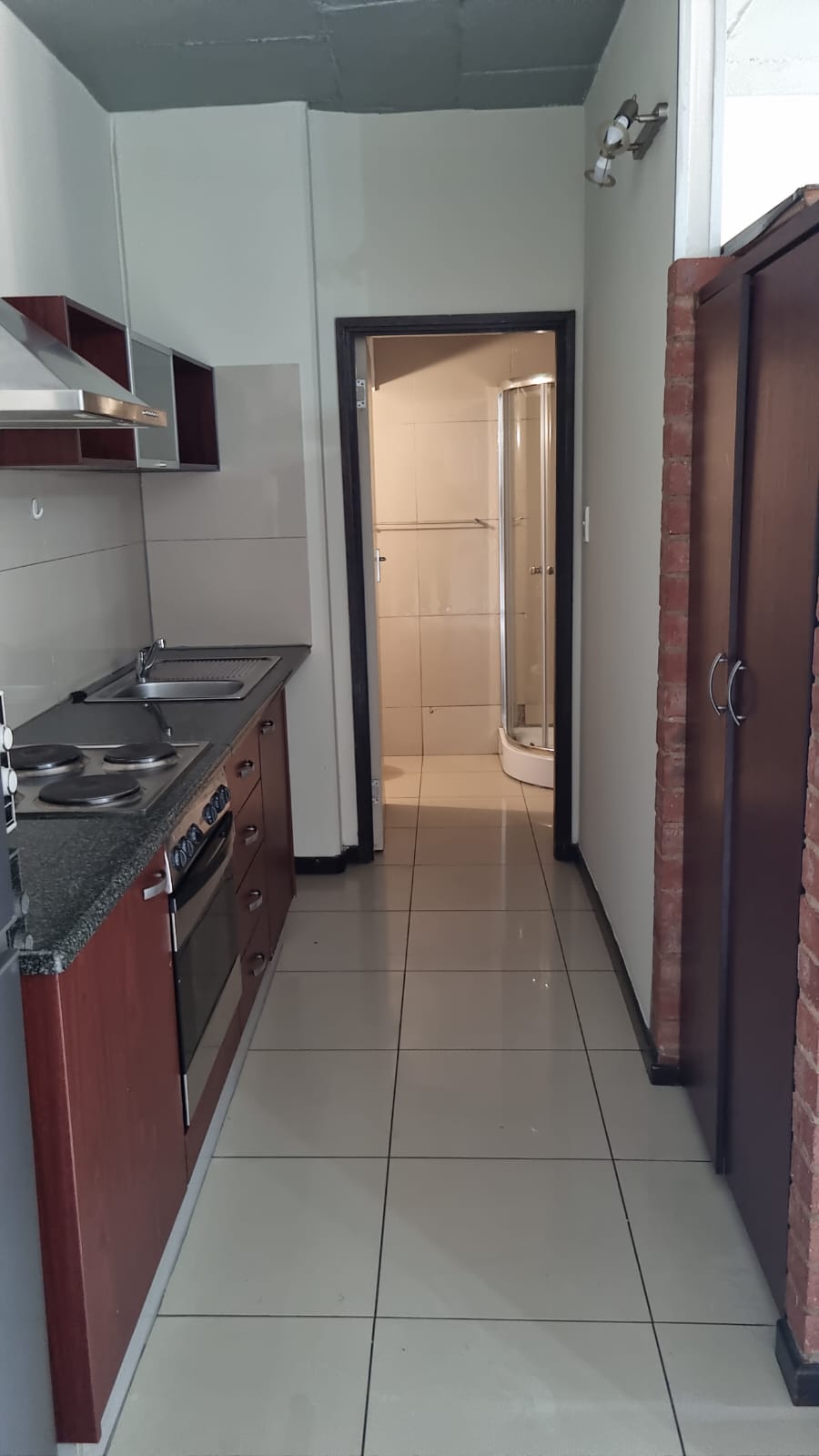 To Let 1 Bedroom Property for Rent in Braamfontein Gauteng