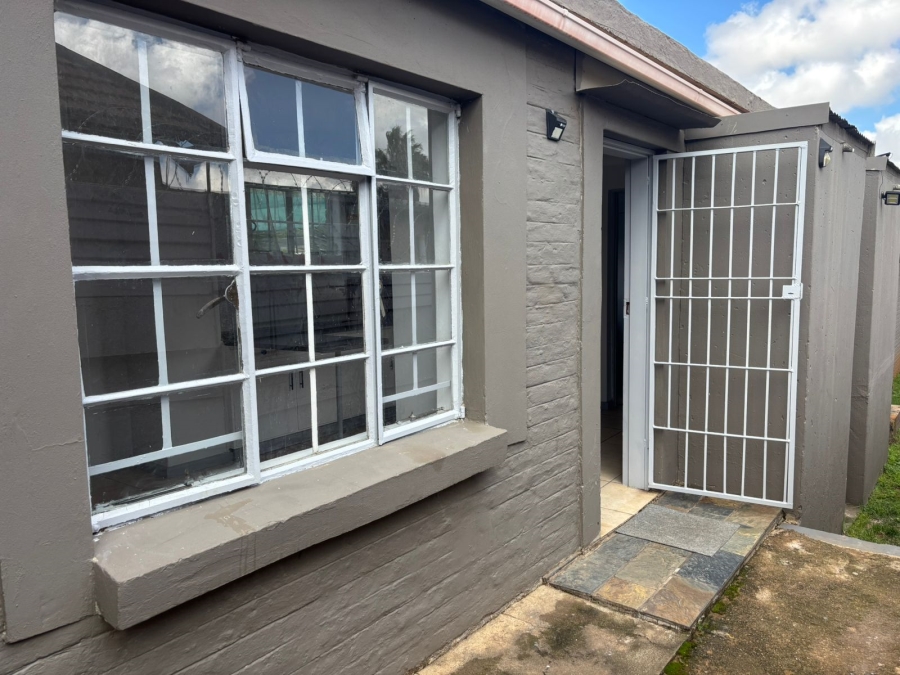1 Bedroom Property for Sale in Horison Gauteng