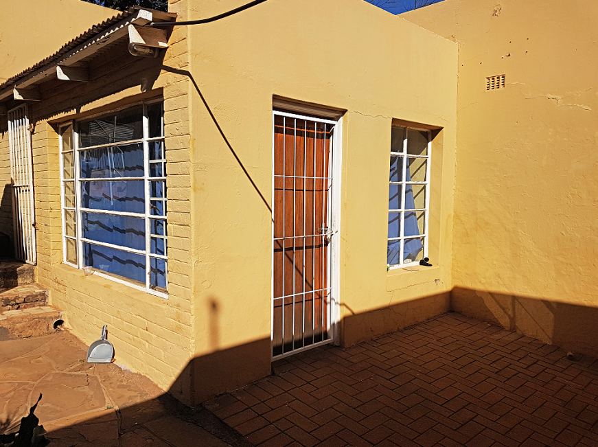 To Let 1 Bedroom Property for Rent in Hurst Hill Gauteng
