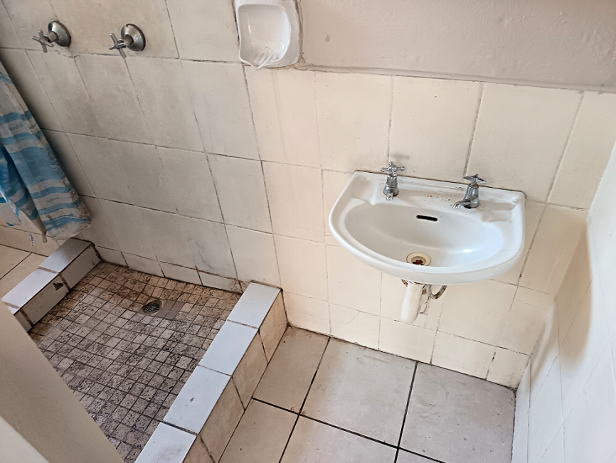 To Let 1 Bedroom Property for Rent in Hurst Hill Gauteng
