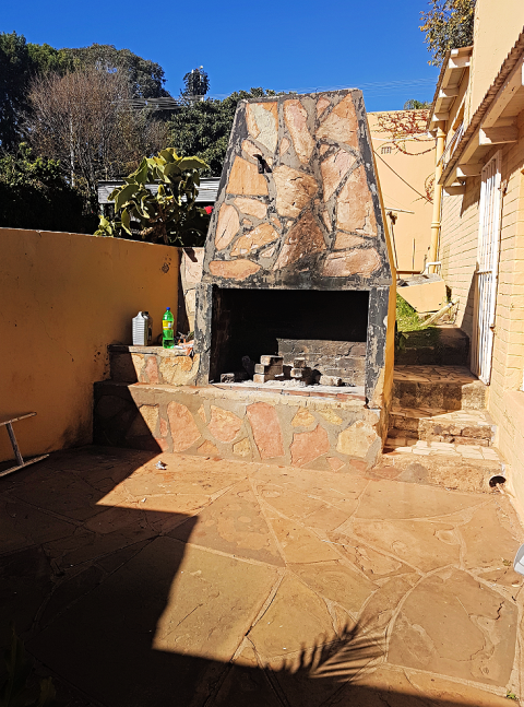 To Let 1 Bedroom Property for Rent in Hurst Hill Gauteng