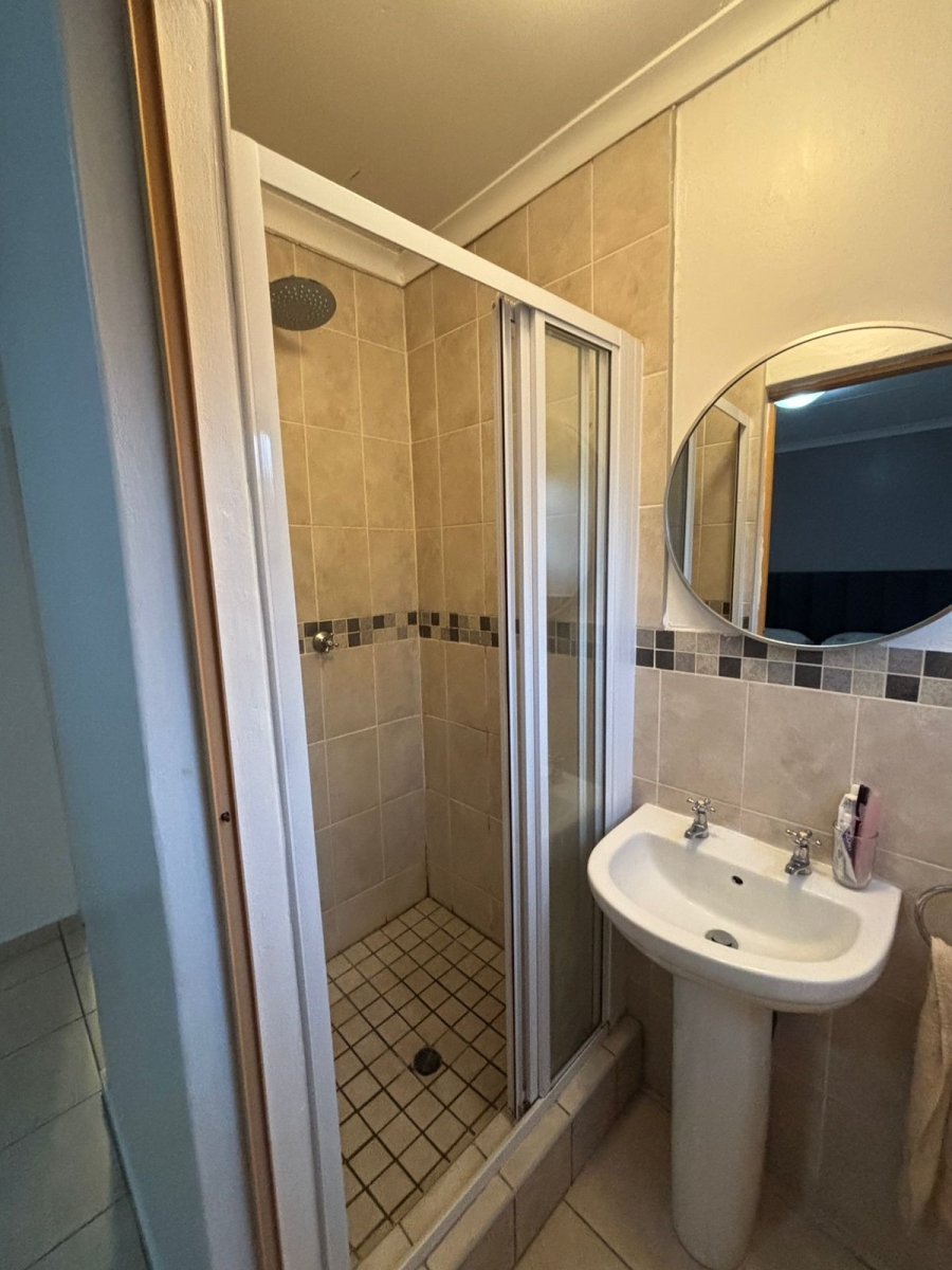 To Let 2 Bedroom Property for Rent in Groblerpark Gauteng