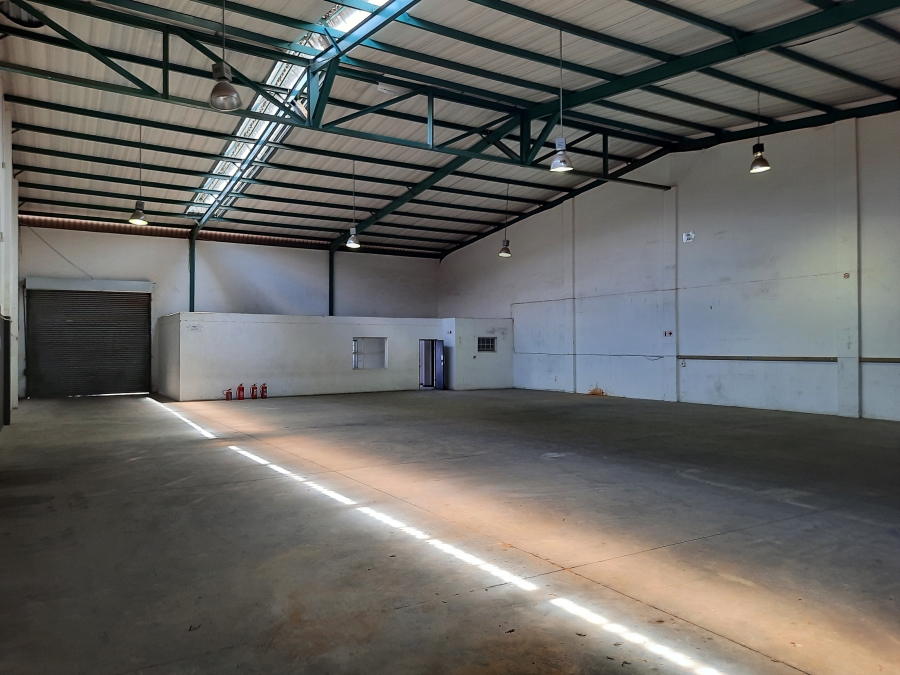 To Let Commercial Property for Rent in Robertville Gauteng