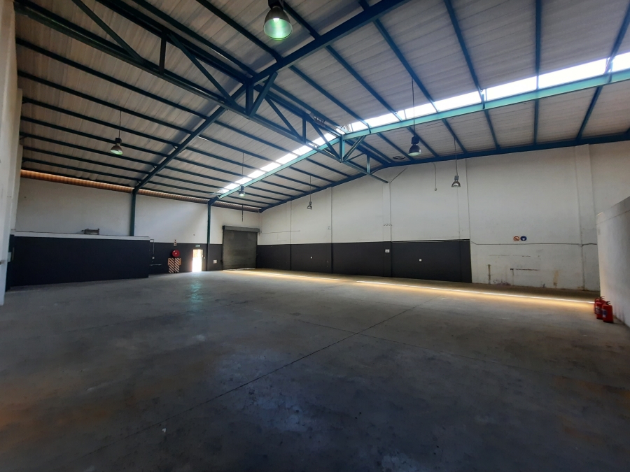 To Let Commercial Property for Rent in Robertville Gauteng