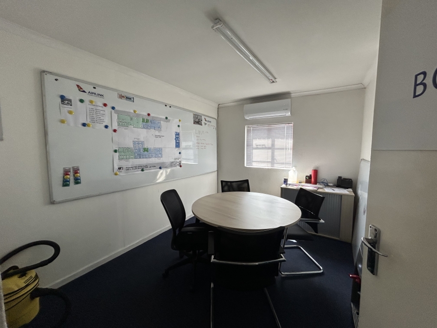 To Let Commercial Property for Rent in Jet Park Gauteng