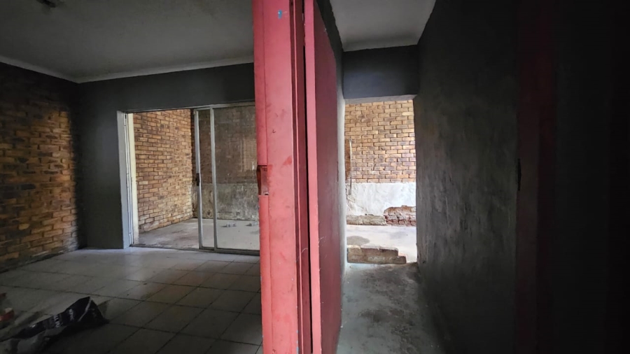 To Let Commercial Property for Rent in Pretoria West Gauteng