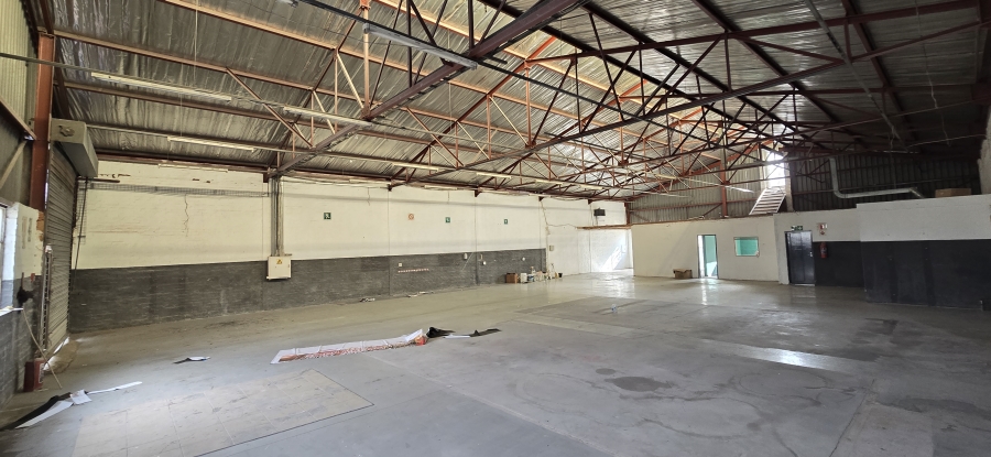 To Let Commercial Property for Rent in Robertville Gauteng