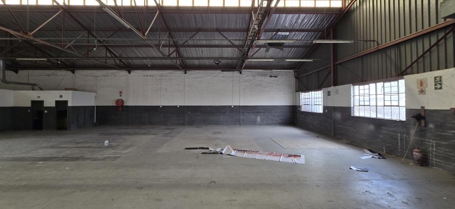 To Let Commercial Property for Rent in Robertville Gauteng