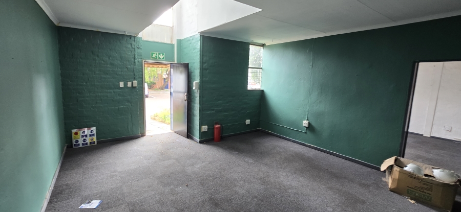 To Let Commercial Property for Rent in Robertville Gauteng