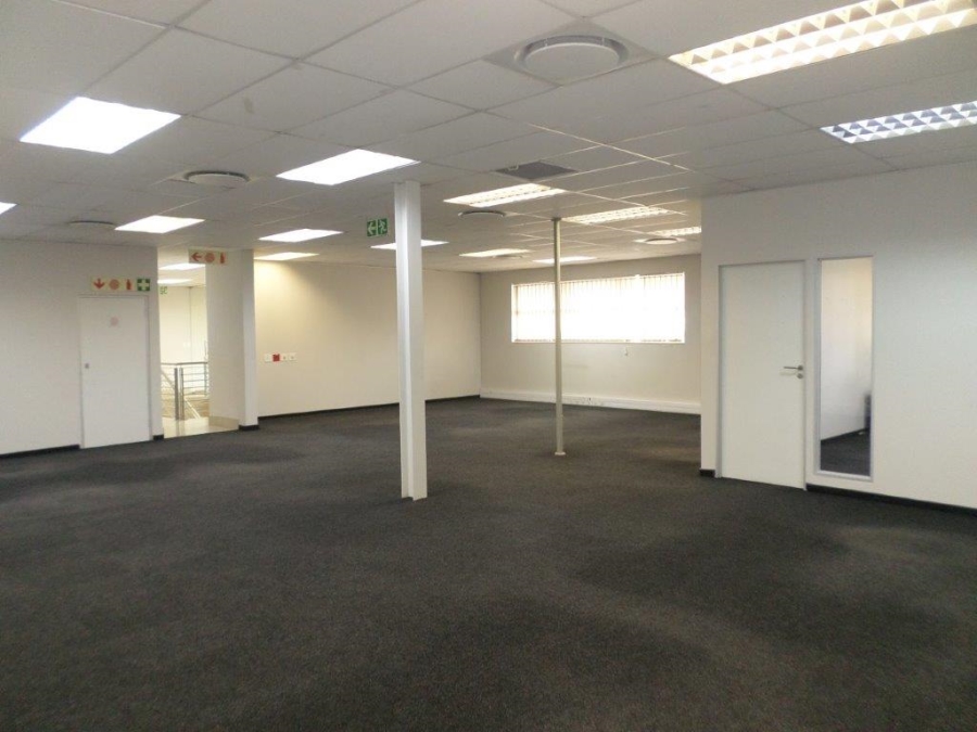 To Let Commercial Property for Rent in Longmeadow Gauteng