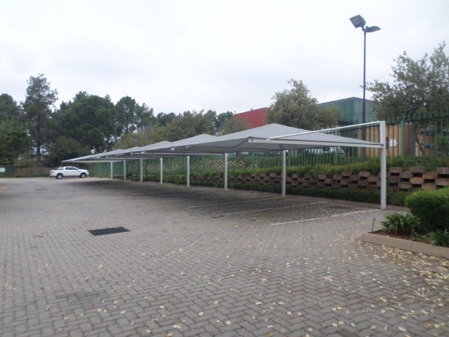 To Let Commercial Property for Rent in Longmeadow Gauteng