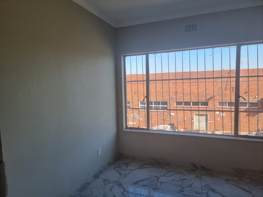 2 Bedroom Property for Sale in Mindalore Gauteng