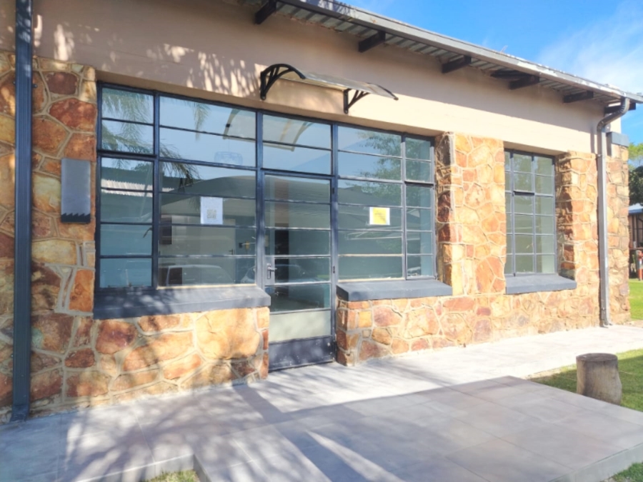 2 Bedroom Property for Sale in Helderkruin Gauteng