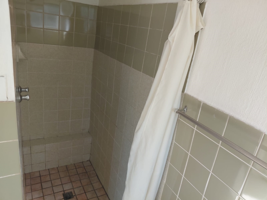 To Let 1 Bedroom Property for Rent in Brixton Gauteng