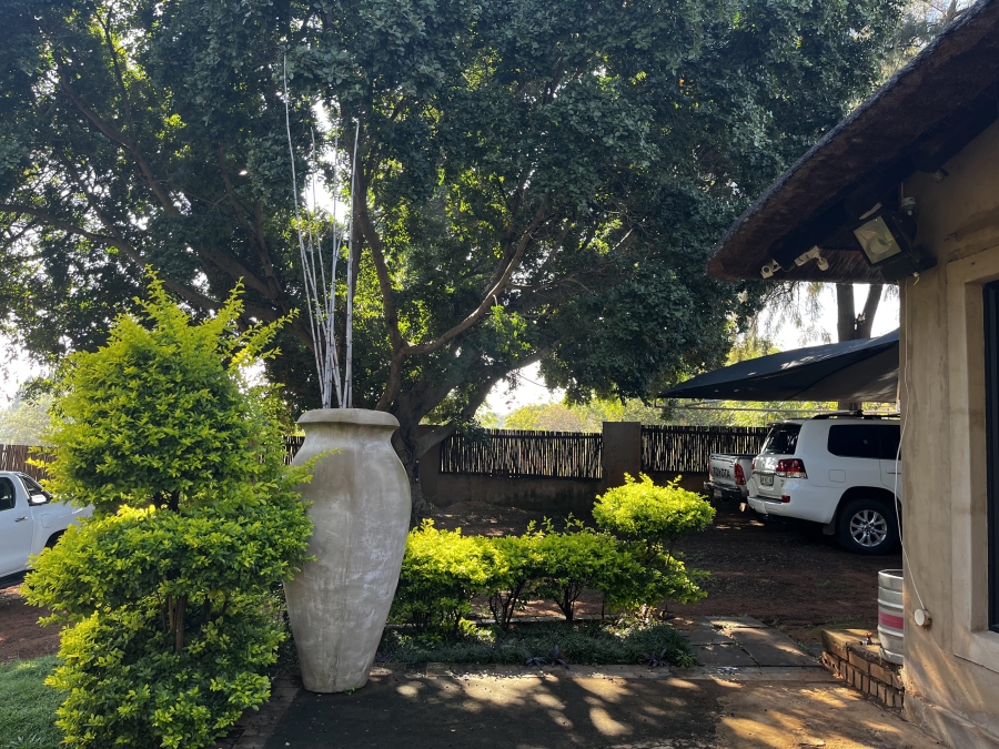 7 Bedroom Property for Sale in Rietvallei AH Gauteng